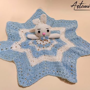 Dudu Dolce Abbraccio: Fatto a mano all'Uncinetto per coccole e giochi - Azzurro