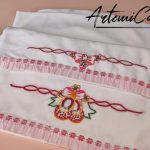 2-5-1.jpg set lenzuola poesia di nastri con scarpette rosse ricamate