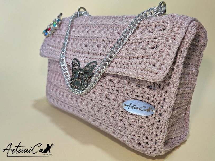 2 Borsa uncinetto Farfalla Argentea