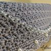 Sospiro di Perla: Borsa Clutch Artigianale con Perle e Manico Argento