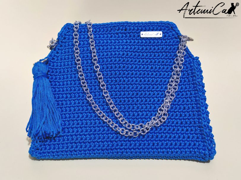 1 Clutch artigianale blu elettrico
