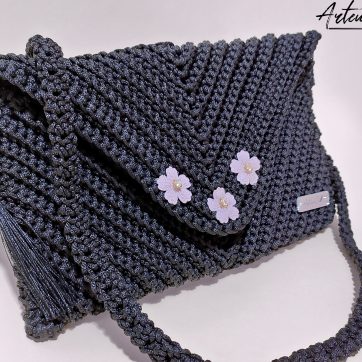 Clutch Fatta a Mano in cordino Nero - Fiore di Mezzanotte