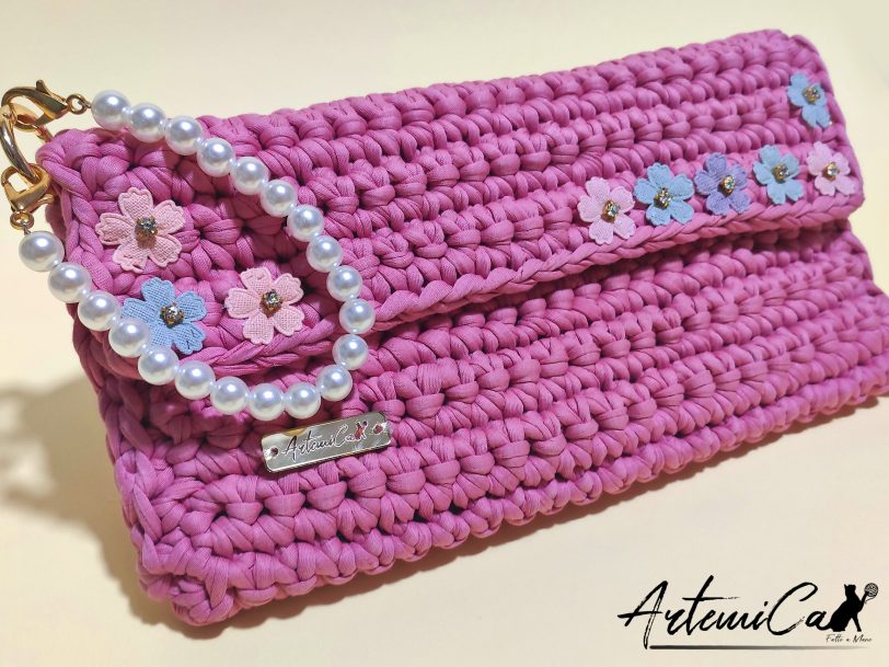 2 Clutch Bag Fucsia Fatta a Mano: Dettaglio