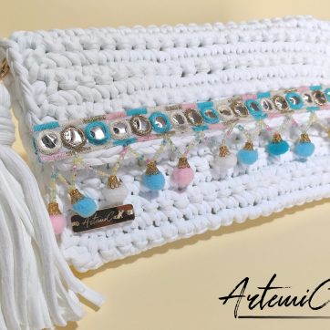 Clutch artigianale elegante