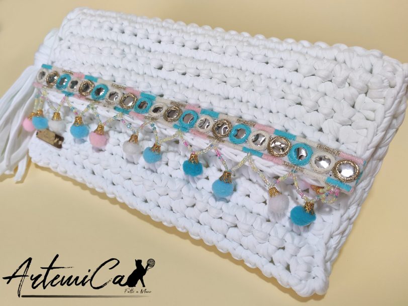 3 Clutch artigianale elegante