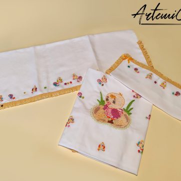 Pulcino Sogna Sogna: Set Copertina e Lenzuola Ricamati a Mano per Carrozzina