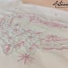 10 Incanto di Cuori: "Set Lenzuola e Copertina con Cuori e Margherite Ricamate a Mano