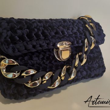 Clutch Velluto Noir et Or: Borsa Artigianale Fatta a Mano con Catena Dorata