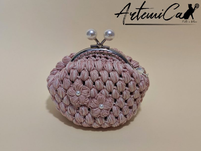 2 Bon Bon Charm: Portamonete Fatto a Mano all'Uncinetto con Perline e Chiusura elegante