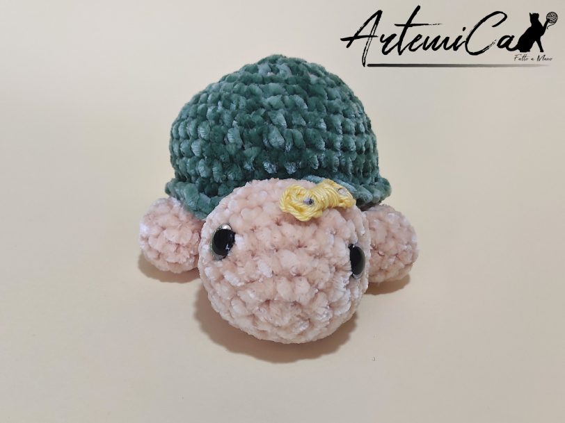 3 Tartarughe Fatte a Mano all'Uncinetto: Dolci Creazioni Amigurumi Portafortuna