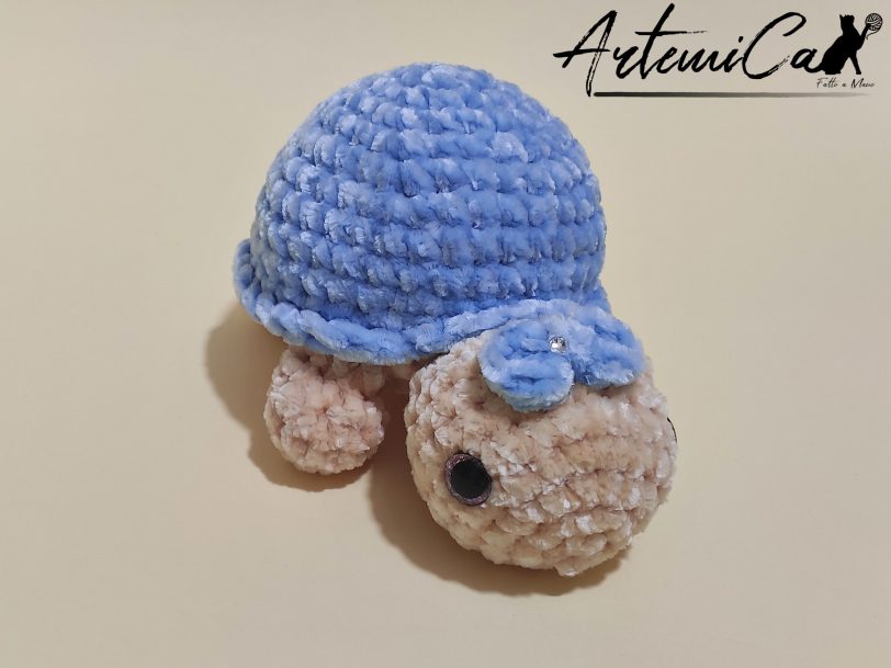5 Tartarughe Fatte a Mano all'Uncinetto: Dolci Creazioni Amigurumi Portafortuna