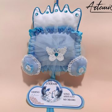 Fiocco Nascita Piccolo Principe: Fiocco con Carrozza Fatto a Mano - Un tocco regale per il nuovo arrivato