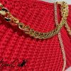 4 Rosso Diamante: Borsa Fatta a Mano all'Uncinetto con dettagli Luminosi e catena dorata