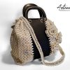 2 (Artemicat) Maxi-Bag Petalo Chic: Borsa Fatta a Mano all'Uncinetto Elegante con Fiori