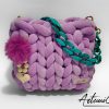 1 (Artemicat)-f Borsa chunky artigianale lilla chiaro con catena turchese e pendente fucsia