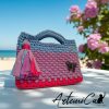 5 (Artemicat) Pochette fatta a mano artigianale lilla con base fucsia e manici azzurro polvere