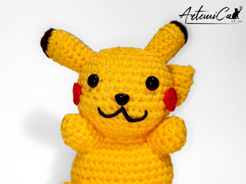 4 (Artemicat) Pikachu fatto a mano Pokémon