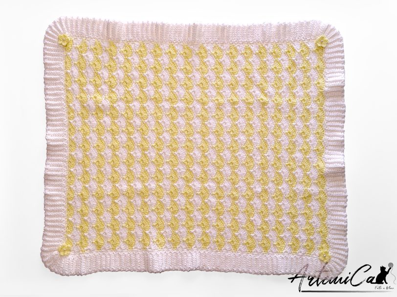 1 (Artemicat) Copertina "Dolce Limone" - Fatta a Mano all'Uncinetto in acriloco giallo e bianco per neonato - Calda e Soffice