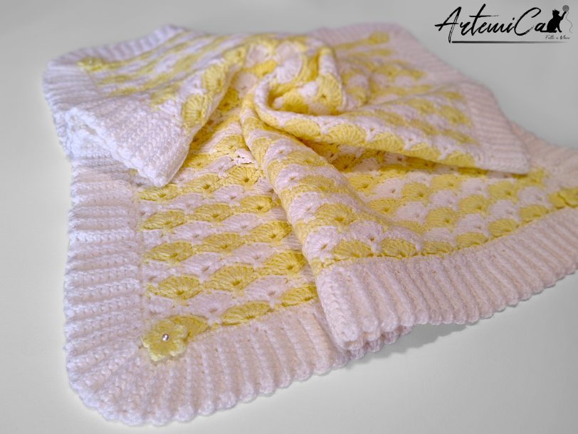 5 (Artemicat) Copertina "Dolce Limone" - Fatta a Mano all'Uncinetto in acriloco giallo e bianco per neonato - Calda e Soffice