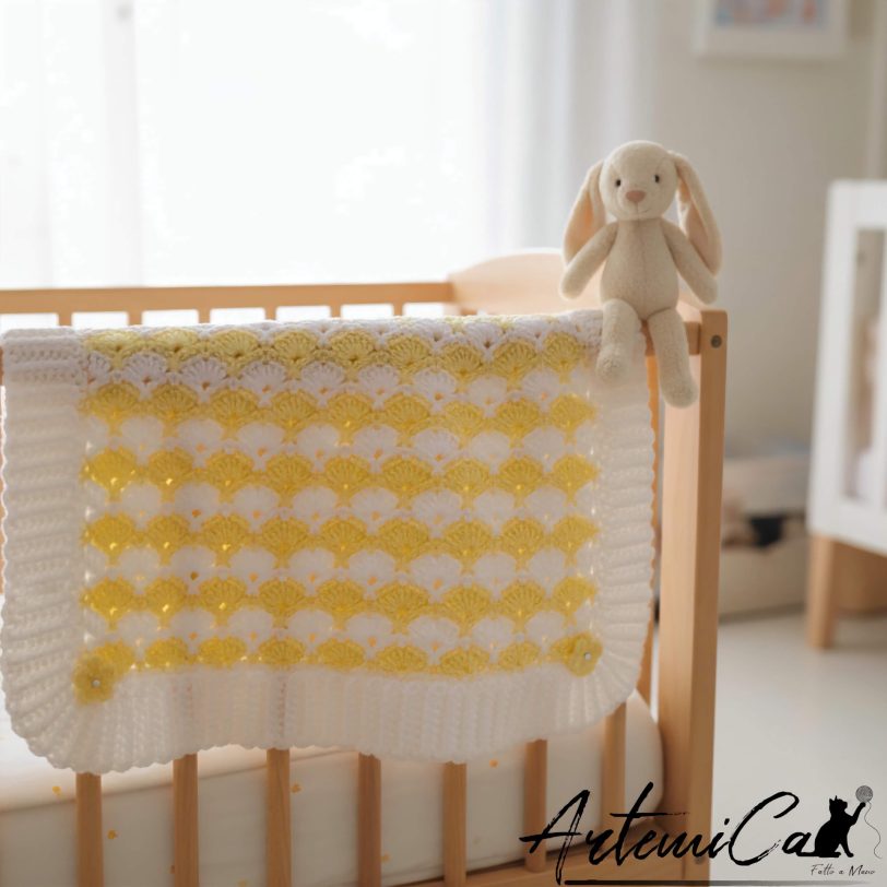 6 (Artemicat) Copertina "Dolce Limone" - Fatta a Mano all'Uncinetto in acriloco giallo e bianco per neonato - Calda e Soffice
