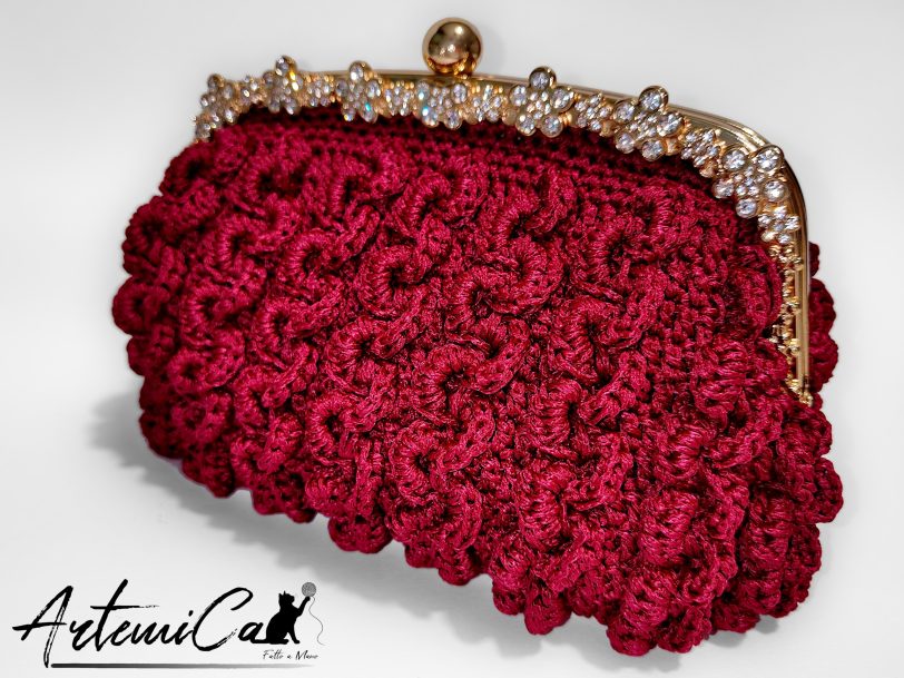 3 (Artemicat) Capriccio Speziato – Pochette bordeaux in cordino fatta a mano